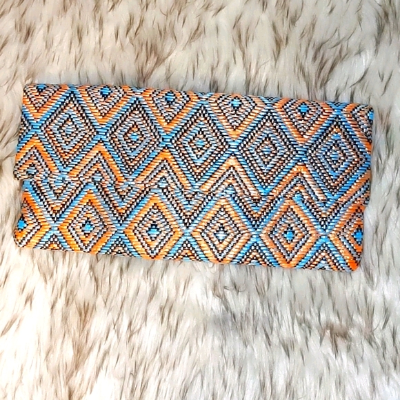 JNB Pattern Clutch - Picture 5 of 6